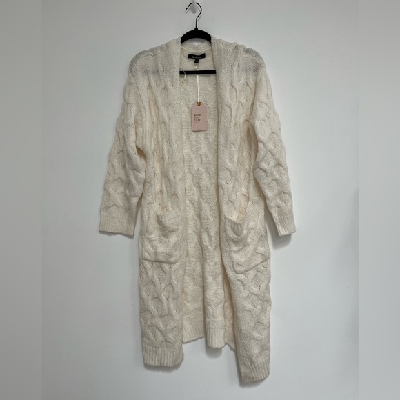 Love Tree NWT Cream Knee Length Sweater size M - Picture 7 of 7